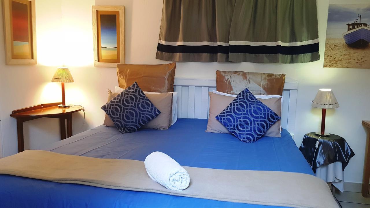 איסט לונדון Hoylake Inn מראה חיצוני תמונה