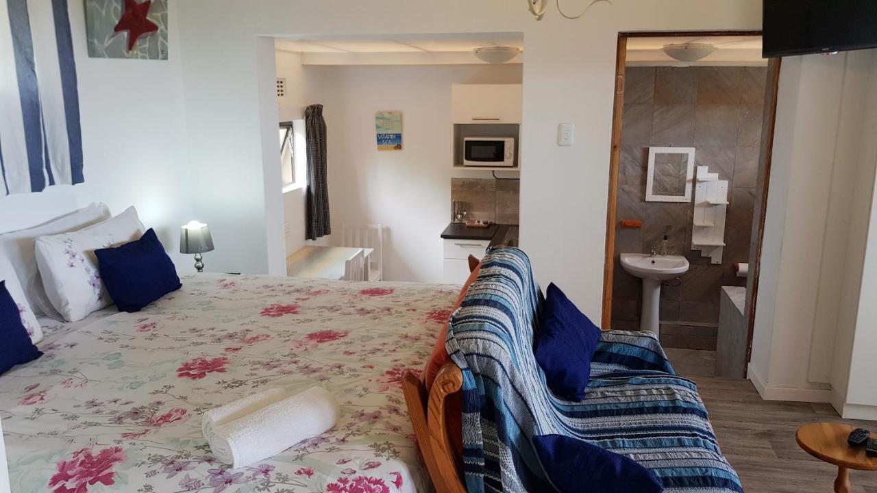 איסט לונדון Hoylake Inn מראה חיצוני תמונה